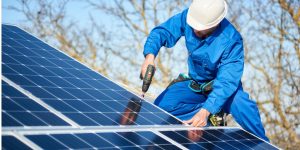 Installation Maintenance Panneaux Solaires Photovoltaïques à Saint-Hilaire-de-Court